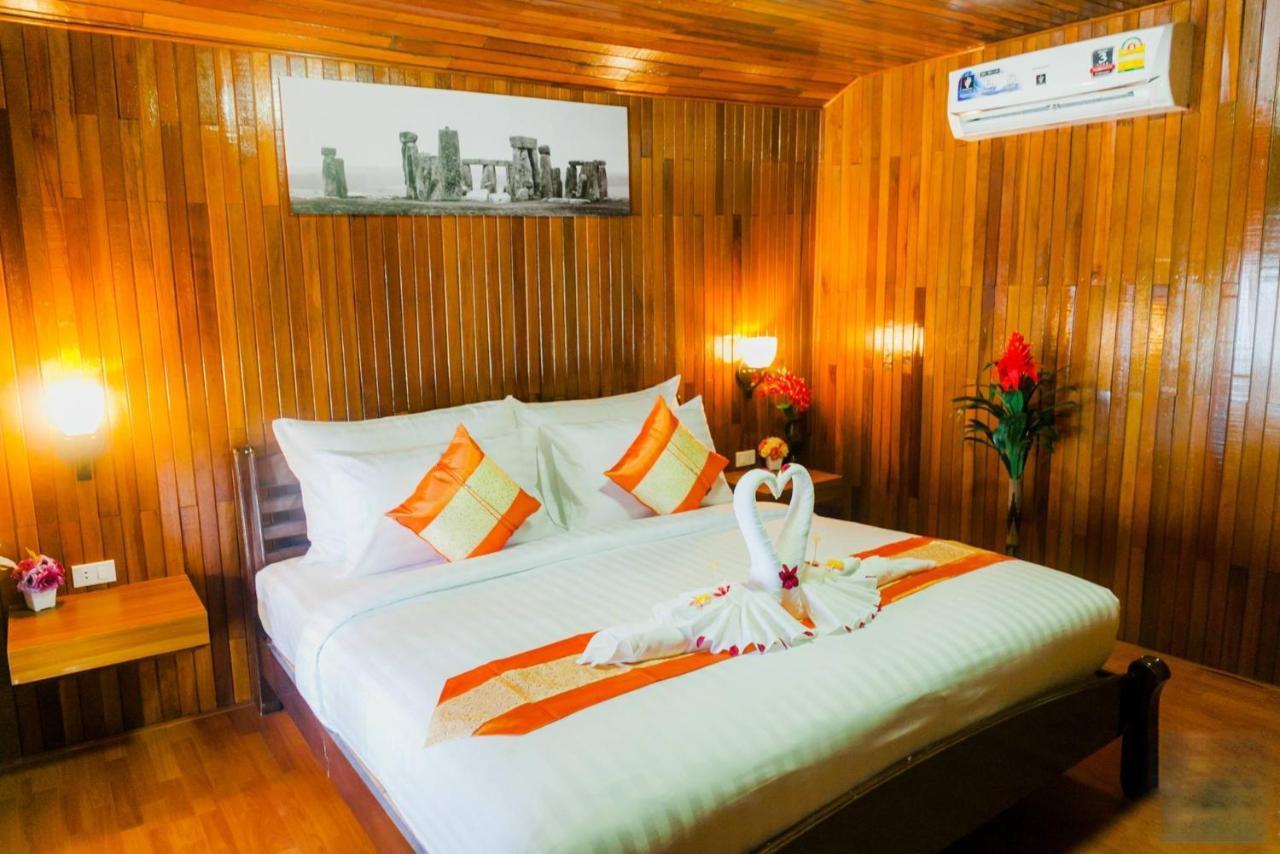 Chareena Beachside Koh Lipe Exterior photo